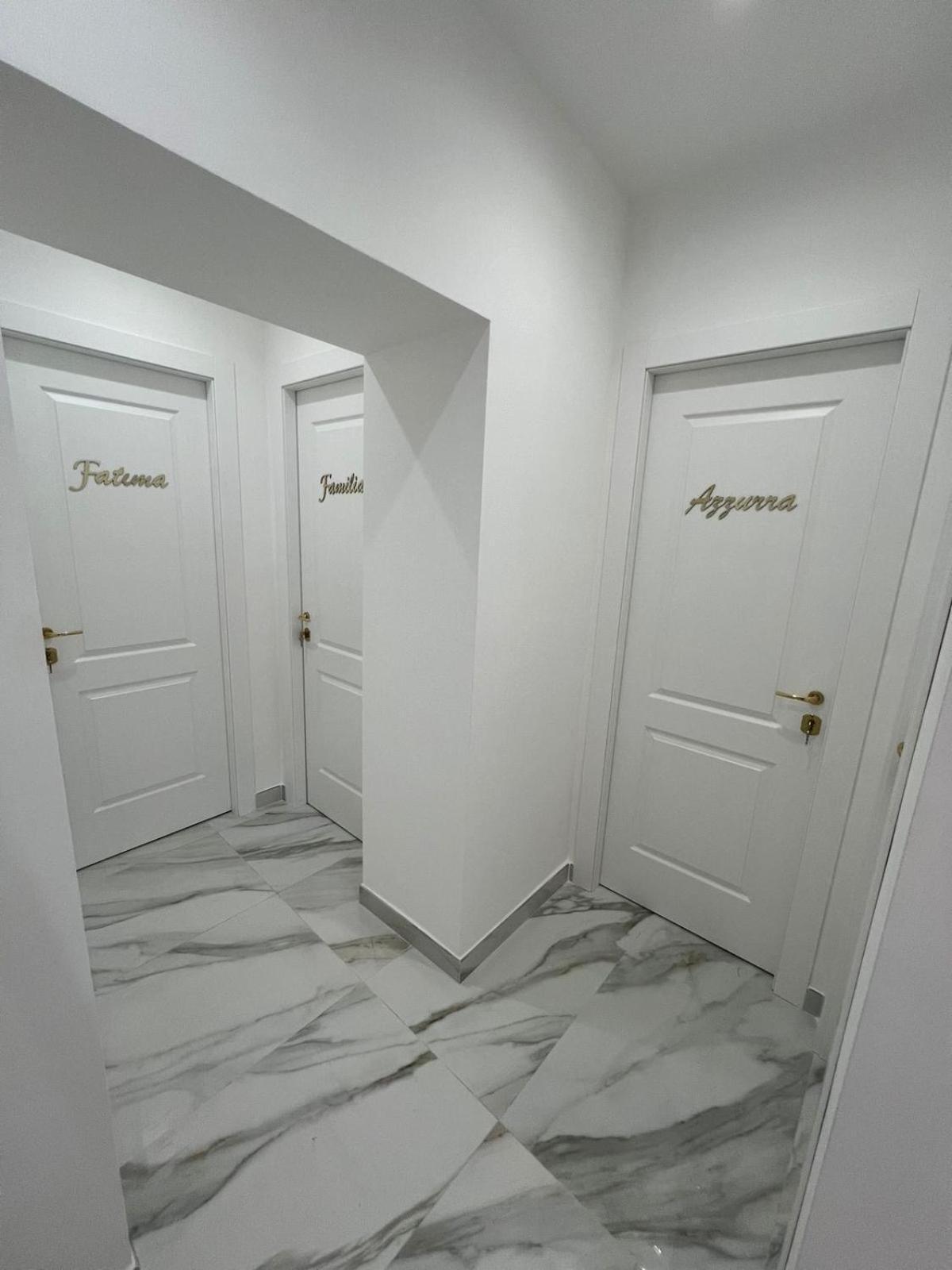 Hotel Familia Neapol Zewnętrze zdjęcie