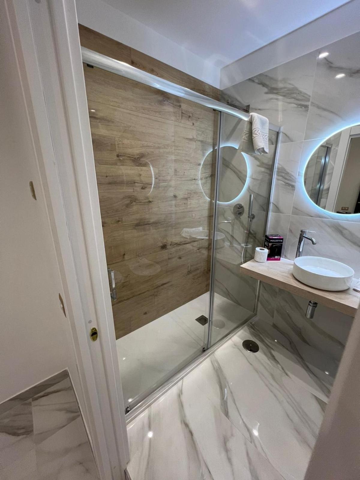 Hotel Familia Neapol Zewnętrze zdjęcie