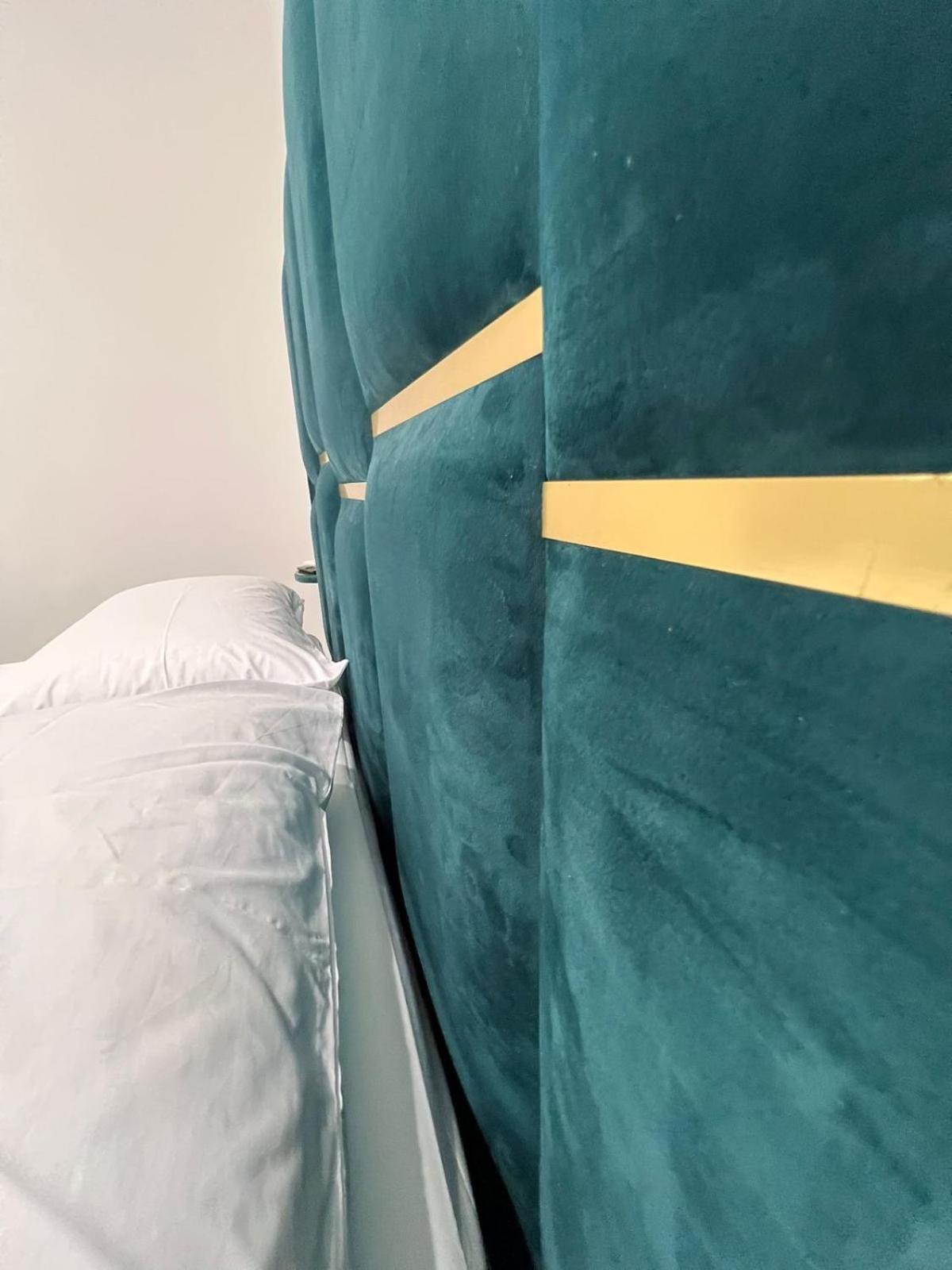 Hotel Familia Neapol Zewnętrze zdjęcie